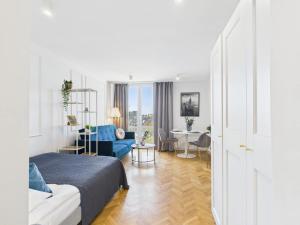 Stylish and Bright Studio Pet-Friendly by Noclegi Renters
