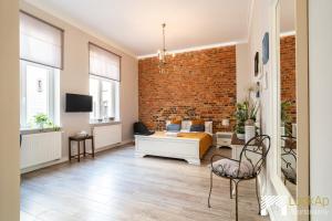 Apartament w sercu Poznania by LookAp