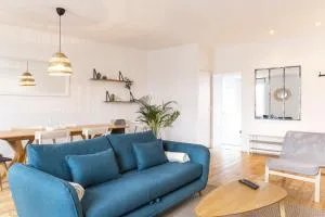 grand gîte terrasse vue Loire et château d'Ancenis - 昂瑟尼