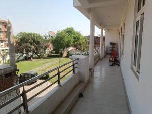 JBS palace and lounge