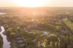 Delta Eco Resort & Spa - 卡梅隆