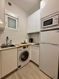 Álvaro Home con parking para turismo pequeño