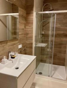 T-Rooms