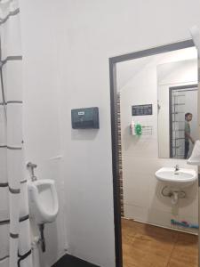TJ Patong HOSTEL