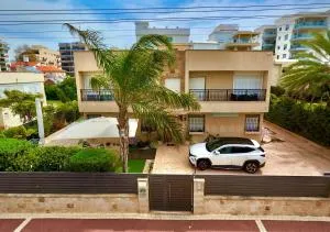 SOKOLOV Vacation Boutique Apartments by the sea in nahariya - Ga‘aton