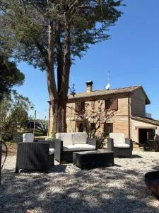 Villa Altrove - Montemarciano