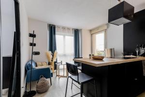 Appartements Moundi Piscine-parking-balcon Proche Hippodrome : photos des chambres