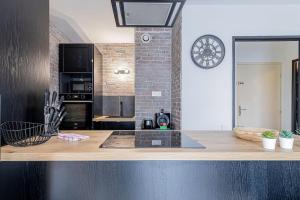 Appartements Moundi Piscine-parking-balcon Proche Hippodrome : photos des chambres