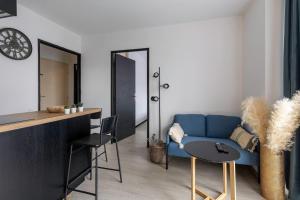 Appartements Moundi Piscine-parking-balcon Proche Hippodrome : photos des chambres