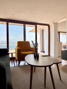 Stay in a House with Sea View in Historical Elevator Mansion