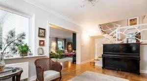 Dom Borowika z Ogrodem - Маркі