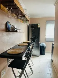 Busy-Bee's Enclave - Sidvokodvo