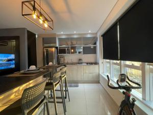 Flat Moderno | Andar Alto | Piscina | A 100m do Goiânia Shopping