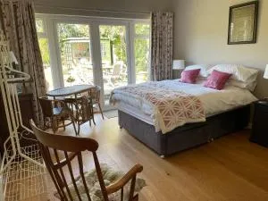 Garden Room - Overseal