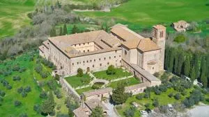 Monastero Sant'Anna in Camprena - SantʼAmbrogio