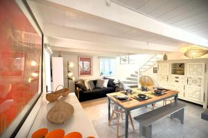 Maisons de vacances Ty Jeanne-Maison bretonne avec jardin proche mer : photos des chambres