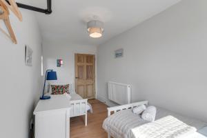 NEW FOR 2025 - Luxury 3-Bed Apartment in Cromer