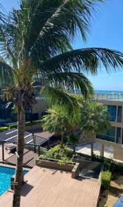 Sea View & Pool Apartment