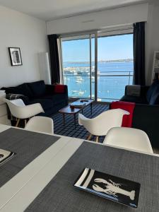 Appartement Design VIII - Port Rosmeur - Sublime vue Mer - Parking