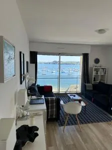 Appartement Design VIII - Port Rosmeur - Sublime vue Mer - Kerlaz