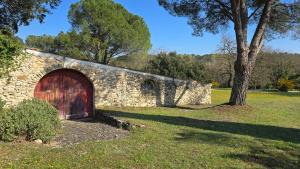 Maisons de vacances Domaine familial avec grand parc et piscine : photos des chambres