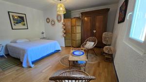 Maisons de vacances Domaine familial avec grand parc et piscine : photos des chambres