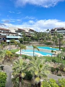 2BR Luxe Stay in Marbella Close to Beaches