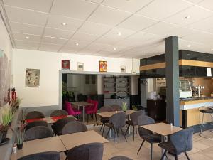 Hotels Hotel De La Gare Perigueux : photos des chambres