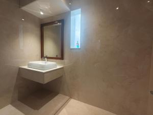 Gulzar 1BHK Service Apartment, kannur