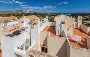 Beautiful Home In Santa Pola With Wifi