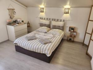B&B / Chambres d'hotes La villa de Fleury : photos des chambres