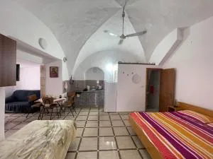 nativity studio - Khirbat Beit Ta‘mir