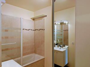 Appartements Chic and comfortable apart with Parking and Terrace : photos des chambres