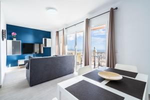 Los Menores Sea View