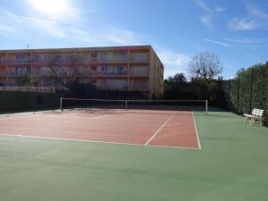 Cyclades Appartement dans Résidence Piscine Tennis Boulodrome