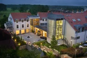 迪亚曼特疗养酒店 - 伏尔塔瓦河畔赫卢博卡