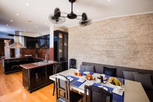 South Blue Tranquil Villa