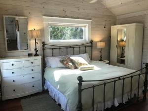 Secluded, Quiet 1B1B Luxury Private Farm Stay in Fischer, TX