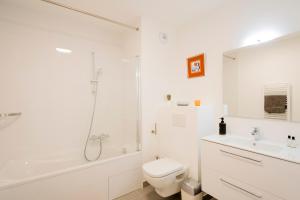 Splendid T4 with Lake and Mountain View