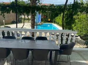 Holiday Home Krnić - Pokrovnik