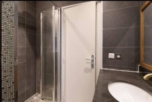 Corbera - KP - Cosy flat with balcony for 2 people Paris 12th