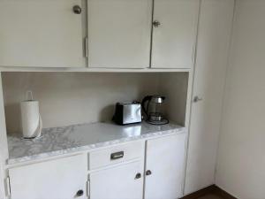 Modest studio in the city center - Cross 4