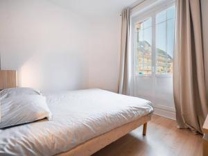 Appartement familial au centre-ville avec balcon et WIFI - FR-1-821-7