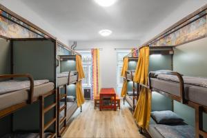 Bed in 8-Bed Mixed Dormitory Room room in Hostel Elf