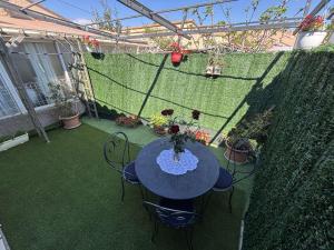 Maisons de vacances Maison confortable 8 personnes avec jardin, Port-la-Nouvelle - FR-1-229C-105 : photos des chambres