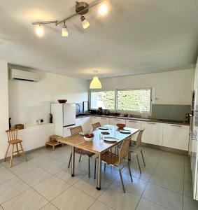 Maisons de vacances La Family House - Calme & Spacieuse, 20mn Plages & Montpellier : photos des chambres