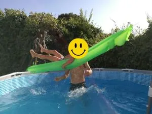 La Family House - Calme & Spacieuse, 20mn Plages & Montpellier - 卡斯特里