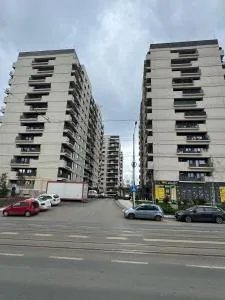 83 Vlaicu Luxury Aparthotel with Parking - Dancu