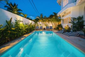 Coco Beach I&II - 6 Bedrooms , Private Pool , Beach at 200 meters