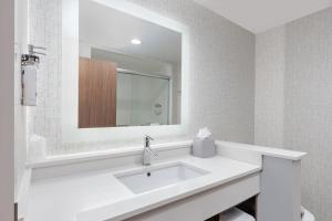 Standard King Room room in Holiday Inn Express & Suites Moore an IHG Hotel